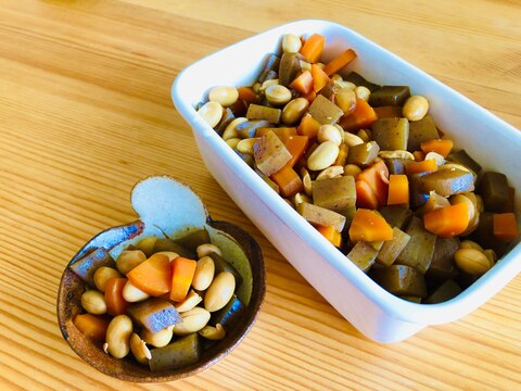 お弁当や常備菜に☆大豆とこんにゃく煮